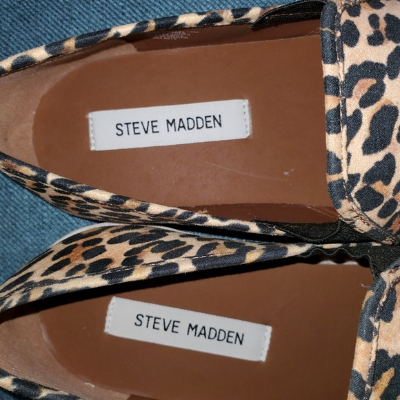NWOB STEVE MADDEN SAFARI LEOPARD SNEAKERS - Picture 3 of 8